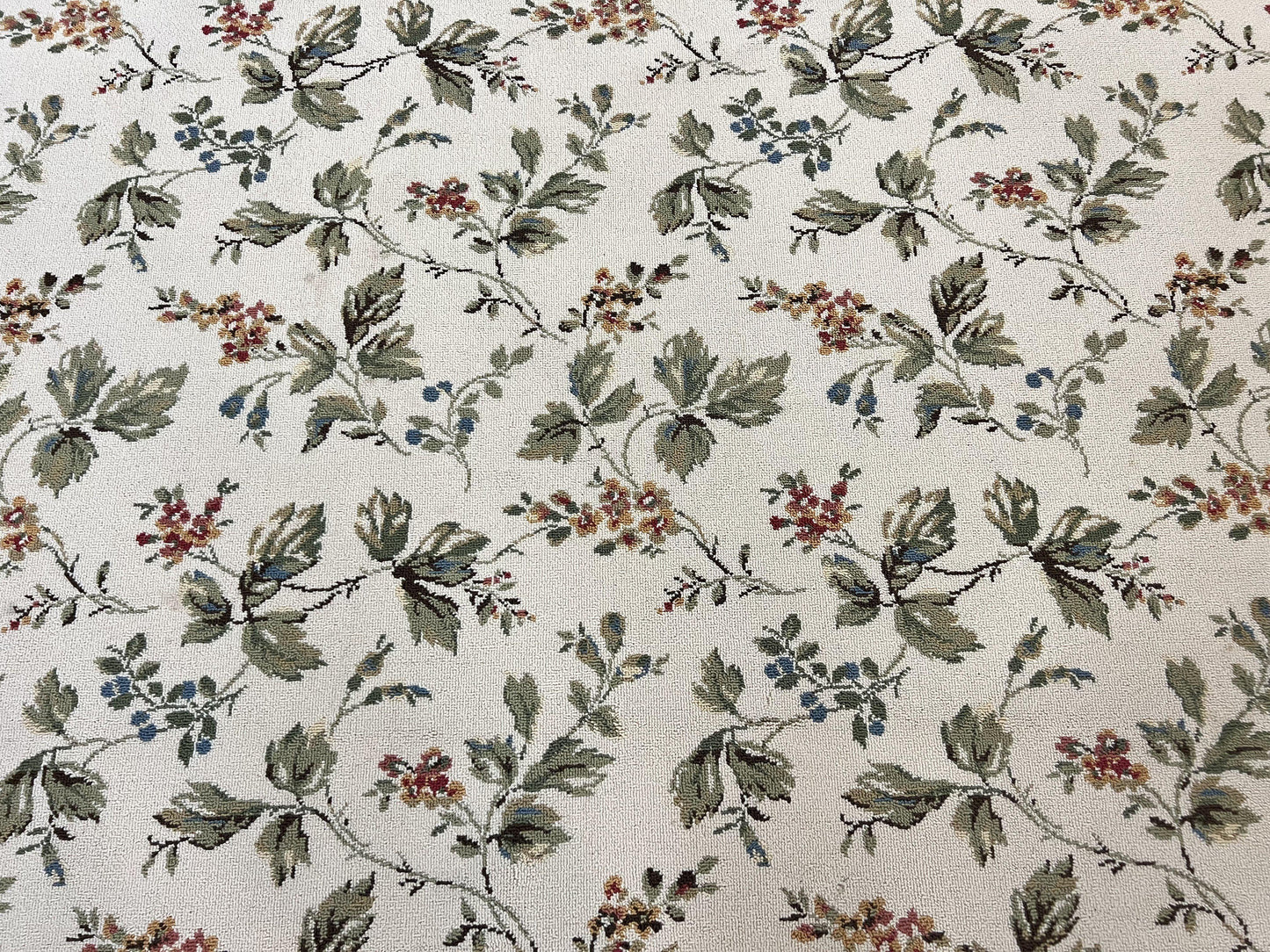 USED Vintage Stark Carpet 7x10, Ivory and Green, European Aubusson Design, Allover Pattern, Stark Rug