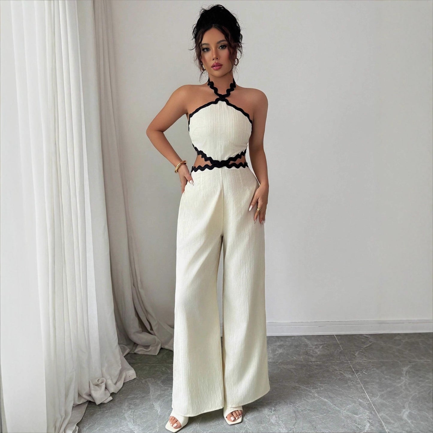 New Women's Fashionable Wave Lace Texture Halter Stitching Hollow-out Jumpsuit