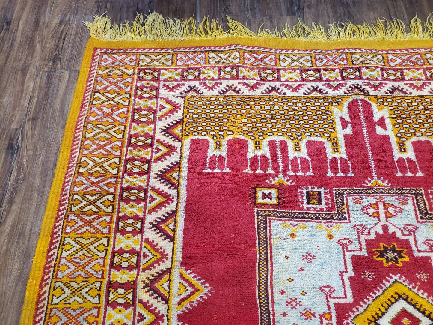 USED Vintage Moroccan Rug 6x10, Red and Yellow Moroccan Carpet, Handmade Bohemian Tribal Area Rug, Hand-Knotted 1970s Wool Rug, Medalions