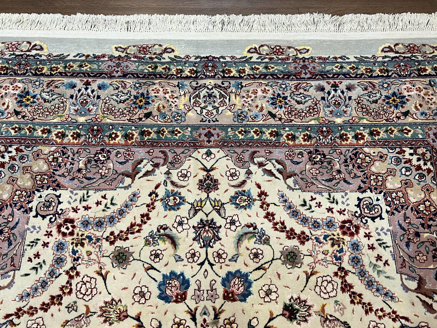 USED Beautiful Pak Persian Rug 6x9, Floral Medallion, Wool and Silk, Highly Detailed Elegant Carpet, Vintage Oriental Rug 6 x 9, Cream and Gray