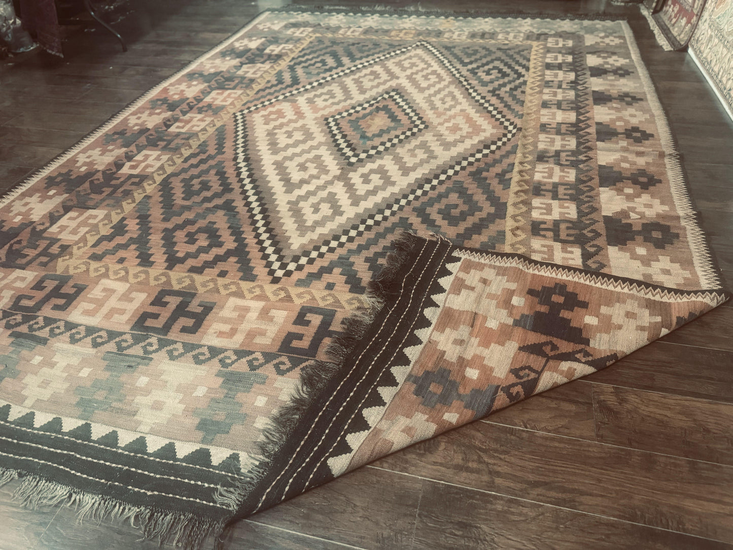 USED Antique Persian Tribal Kilim Rug 9x12, Zig Zag Pattern Kilim, Zarand Rug, Wool, Earth Tone Colors