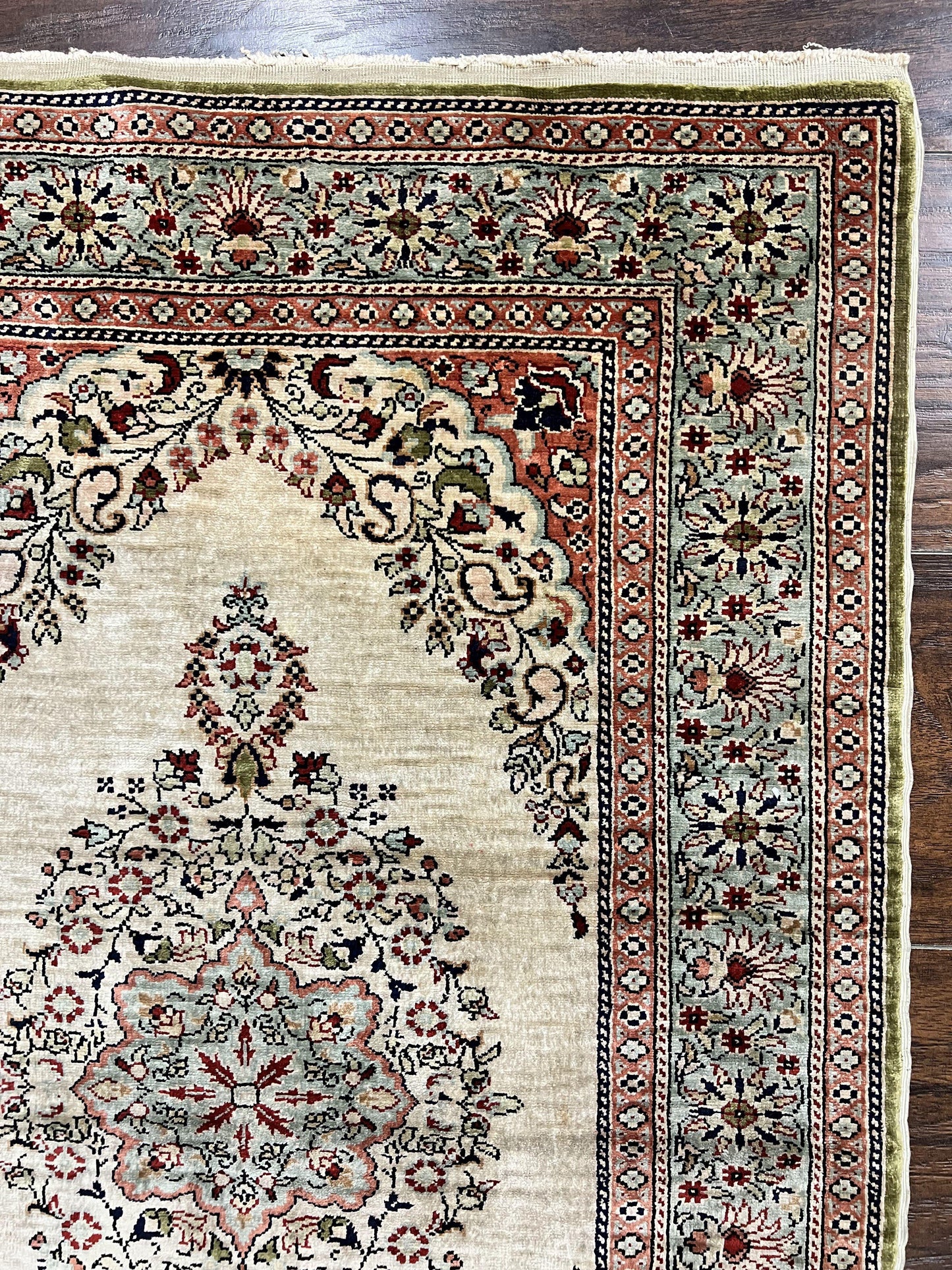 USED Silk Turkish Kayseri Rug 2x3, Very Finely Hand Knotted, Semi Open Field, Vintage, Silk Pile on Silk Foundation, 300 KPSI