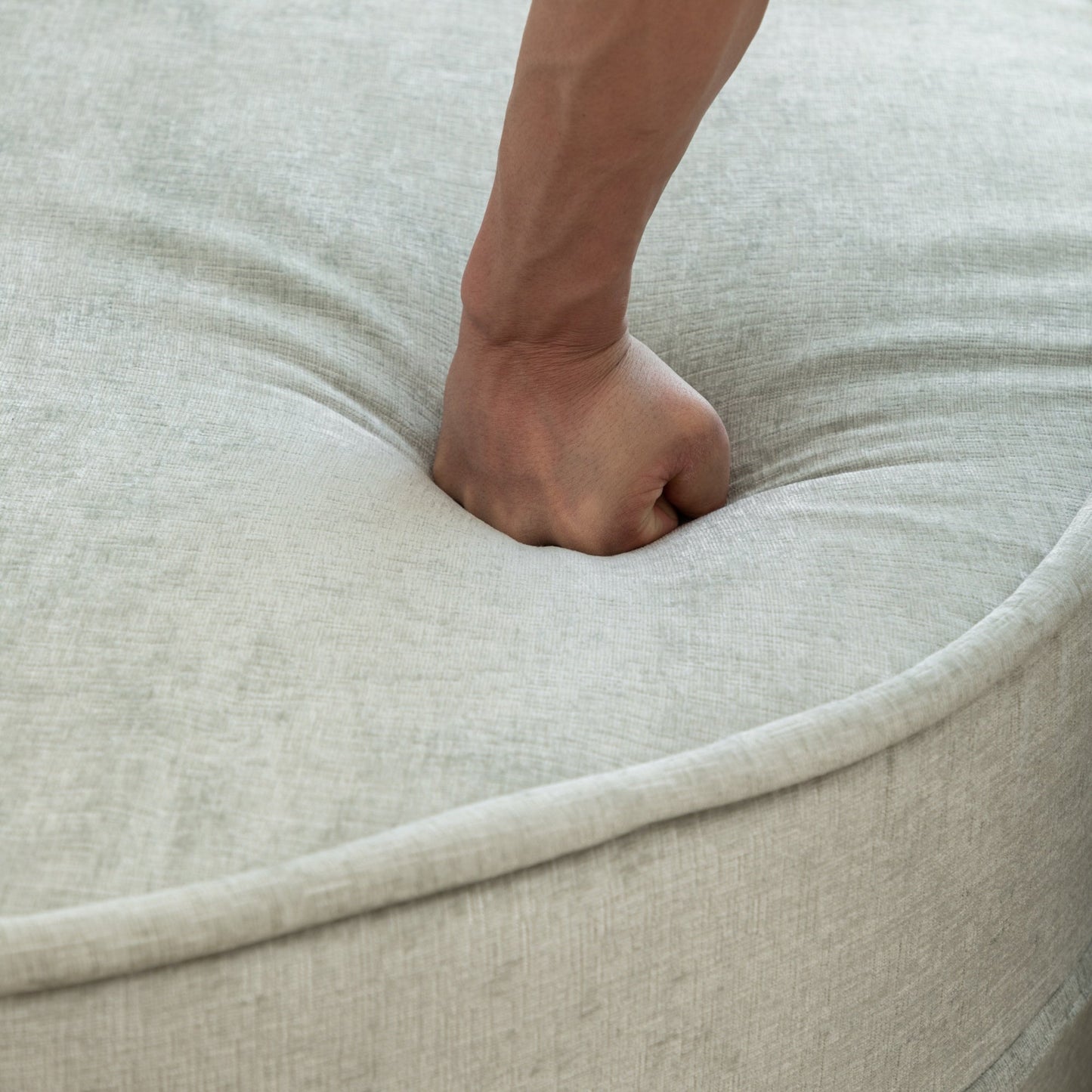 NEW Modern Oversized Blue Round Barrel Accent Chair with Ottoman - Velvet Upholstered Lounge Armchair with 5 Pillows for Living Room or Bedroom