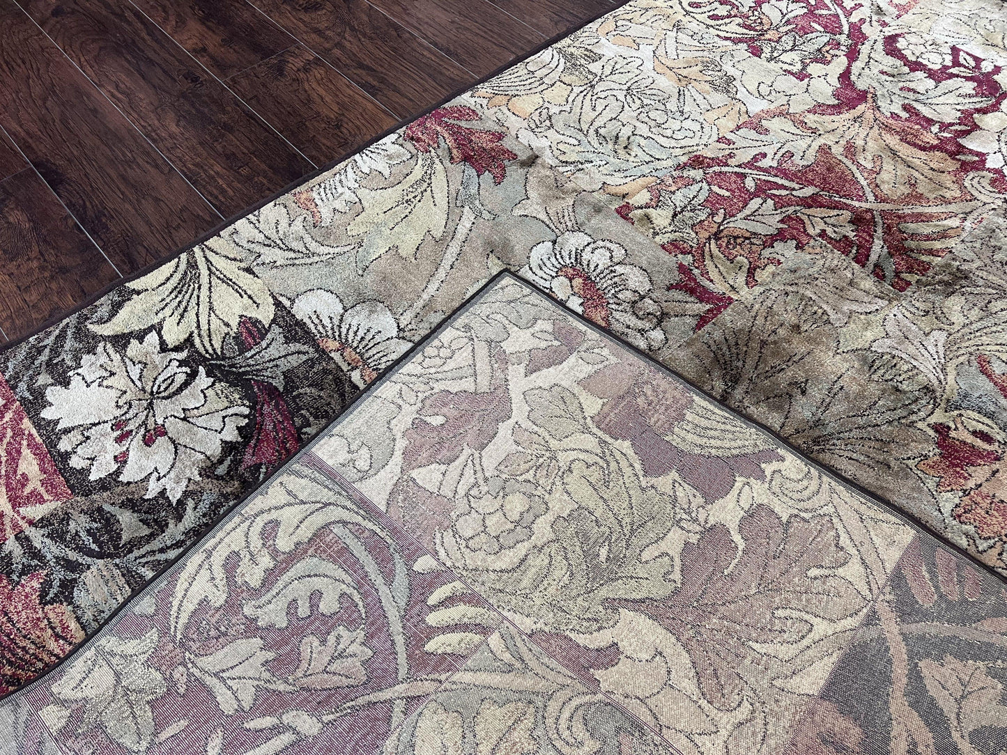 USED Modern Abstract Area Rug 5x7, Floral Design, Contemporary Carpet 5 x 7, Multicolor