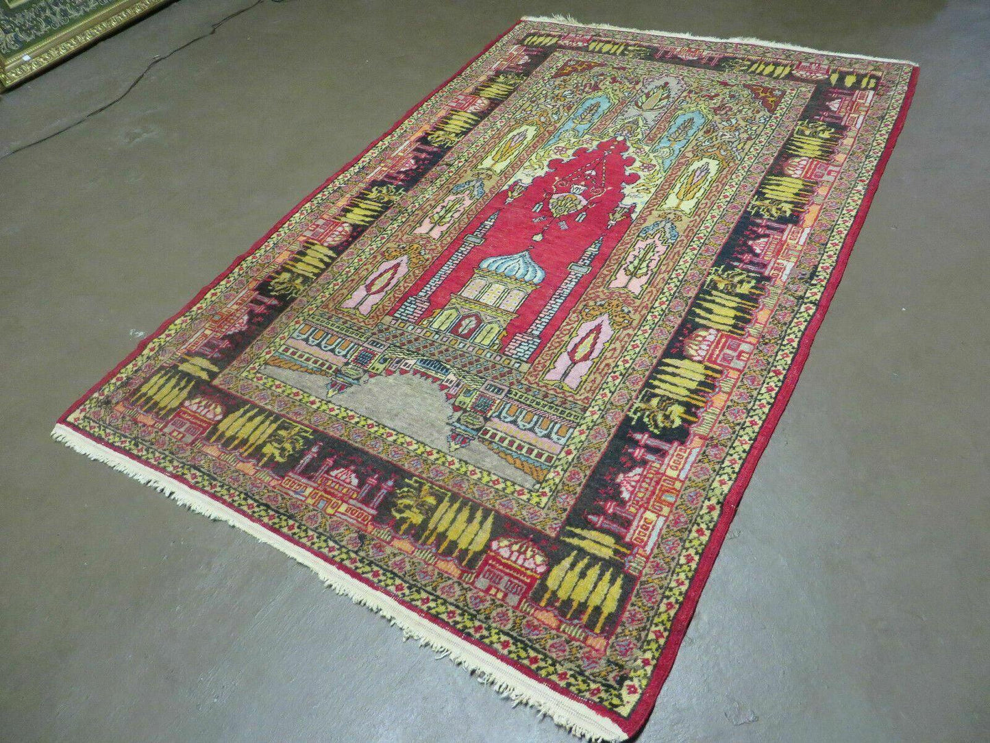 USED 4' X 6' Antique 1920s Handmade Turkish Mehrab Design Wool Rug Lantern Beautiful