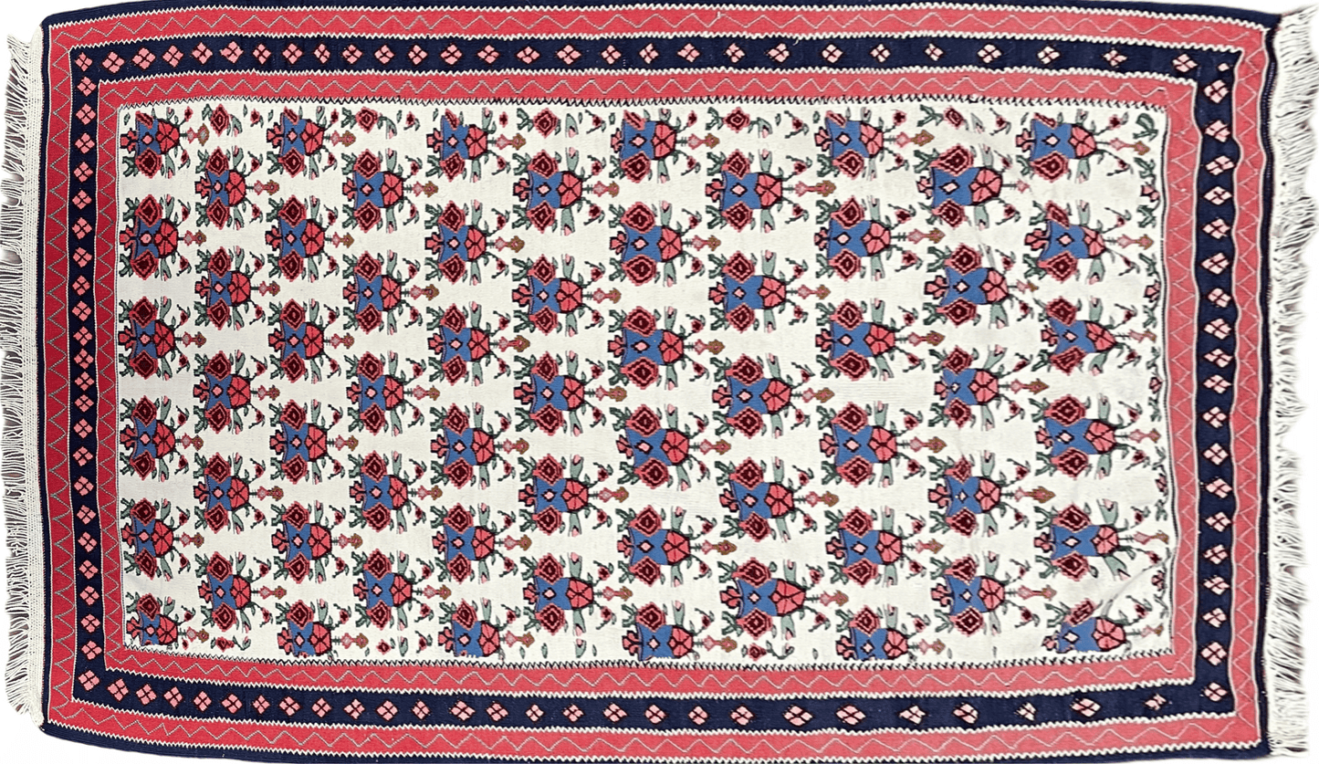 USED 3x5 Vintage Kurdish Senneh Kilim Rug 3 x 5 Heirloom Rug Flatweave Antique Rug Playroom Rug Collectible Rug Beige Kilim