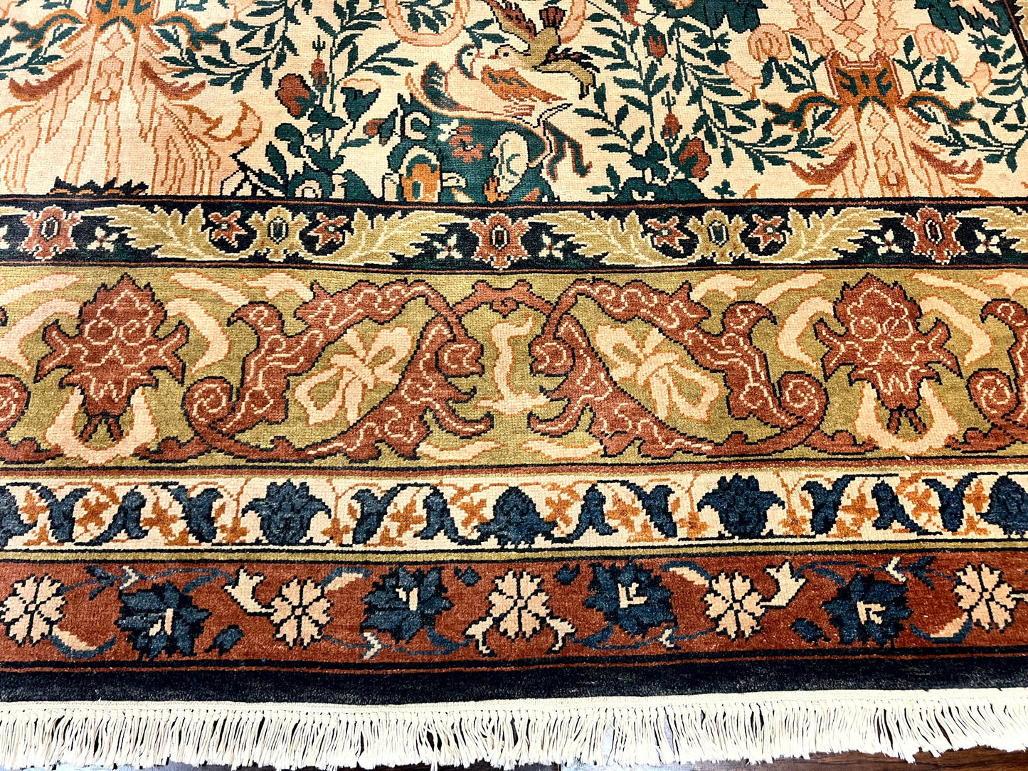 USED 10x13 Wool Rug, Floral Pattern, Birds, Handmade Vintage Carpet, Couristan Rug, Beige