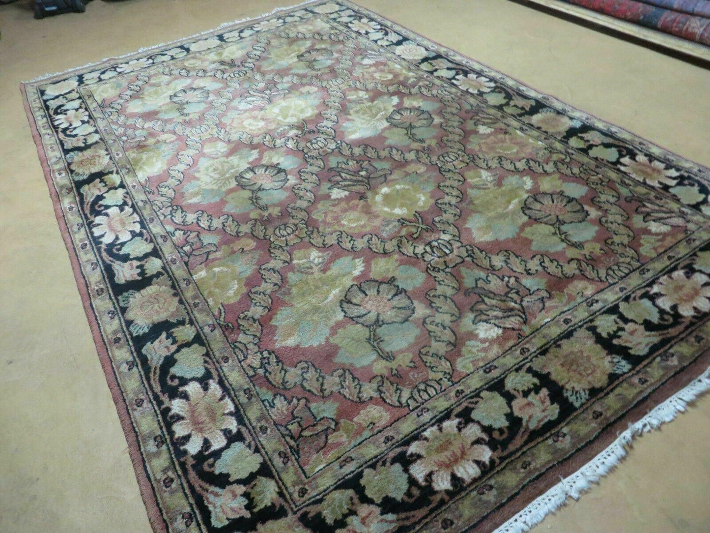 USED 6' X 9' Handmade India Floral Oriental Wool Rug Carpet