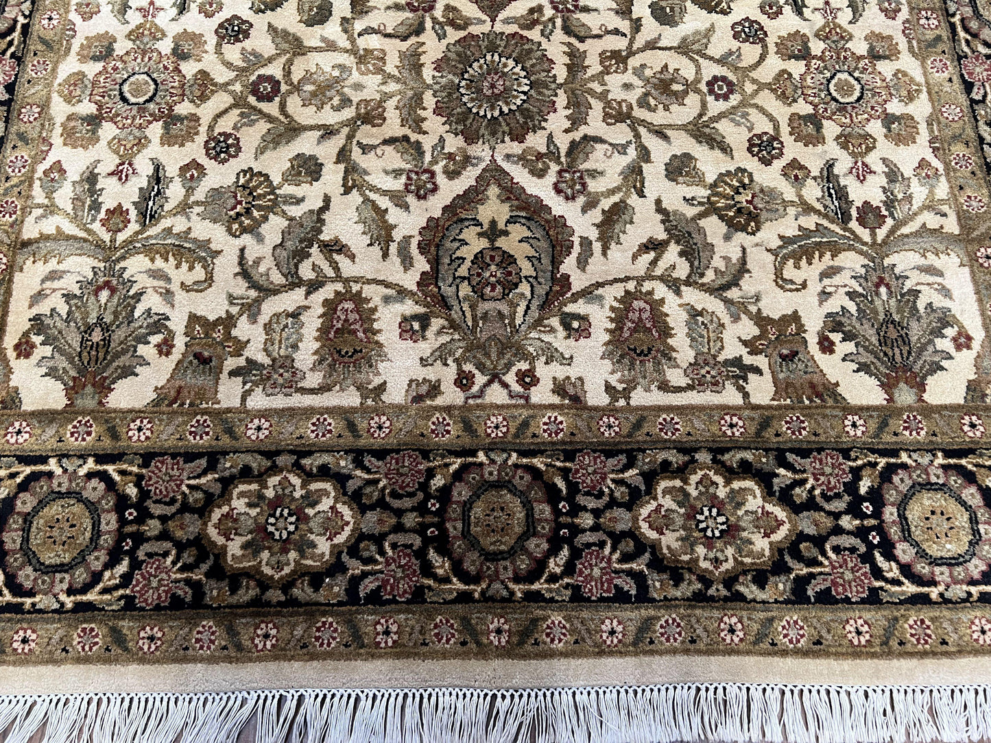 USED Indo Mahal Rug 6x9, Indian Floral Carpet 6 x 9, Beige and Black, Allover Design, Living Room Rug, Bedroom Rug, Traditional Rug, Vintage Rug