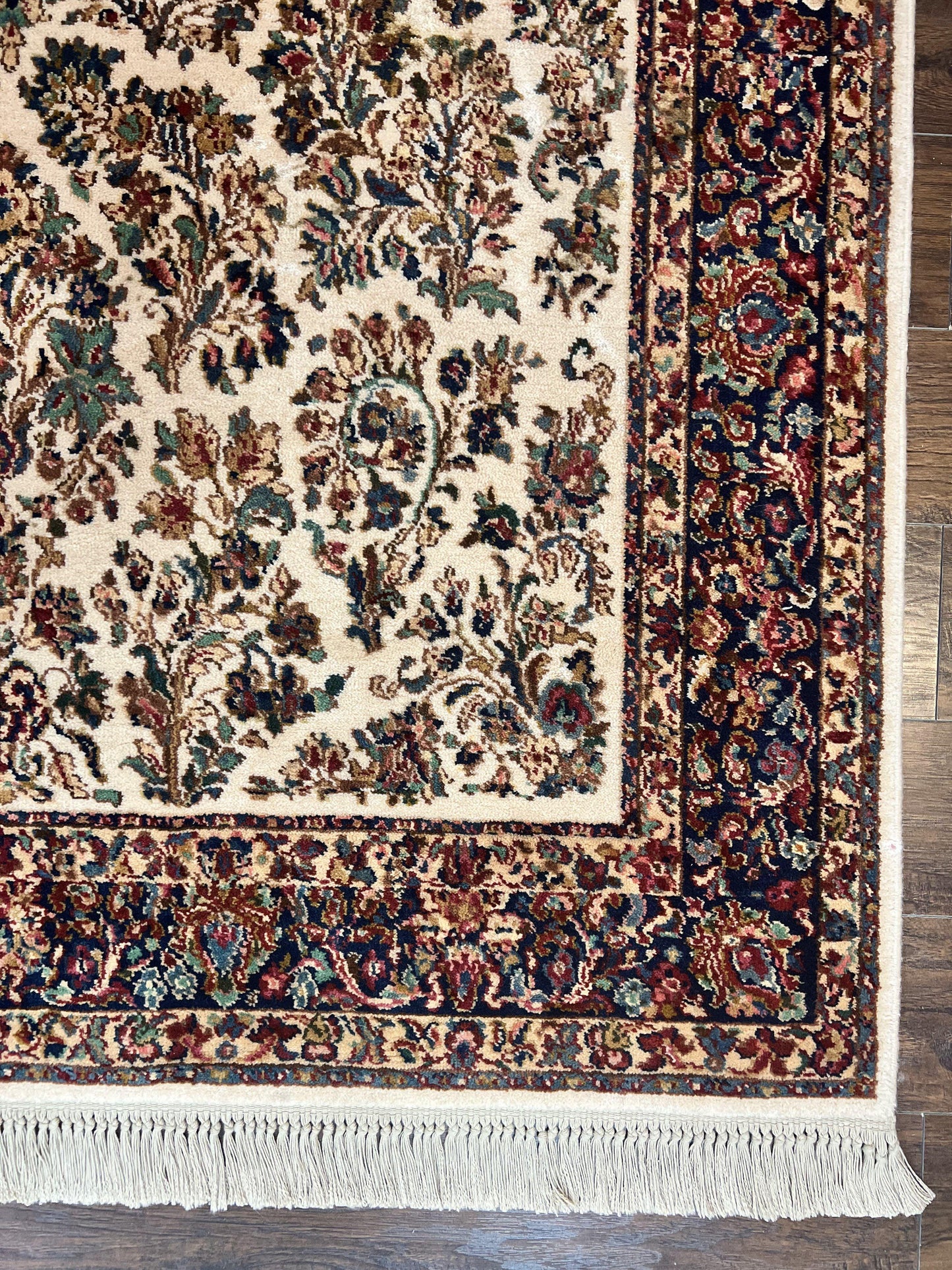 USED Karastan Rug 5.9 x 9, Ivory Sarouk #760, Wool Vintage Original Collection 700 Series