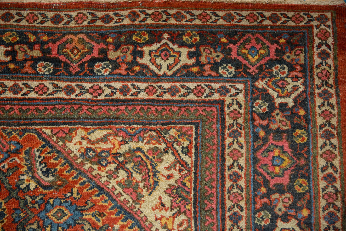 USED 8x10.5 Vintage Mahal Carpet