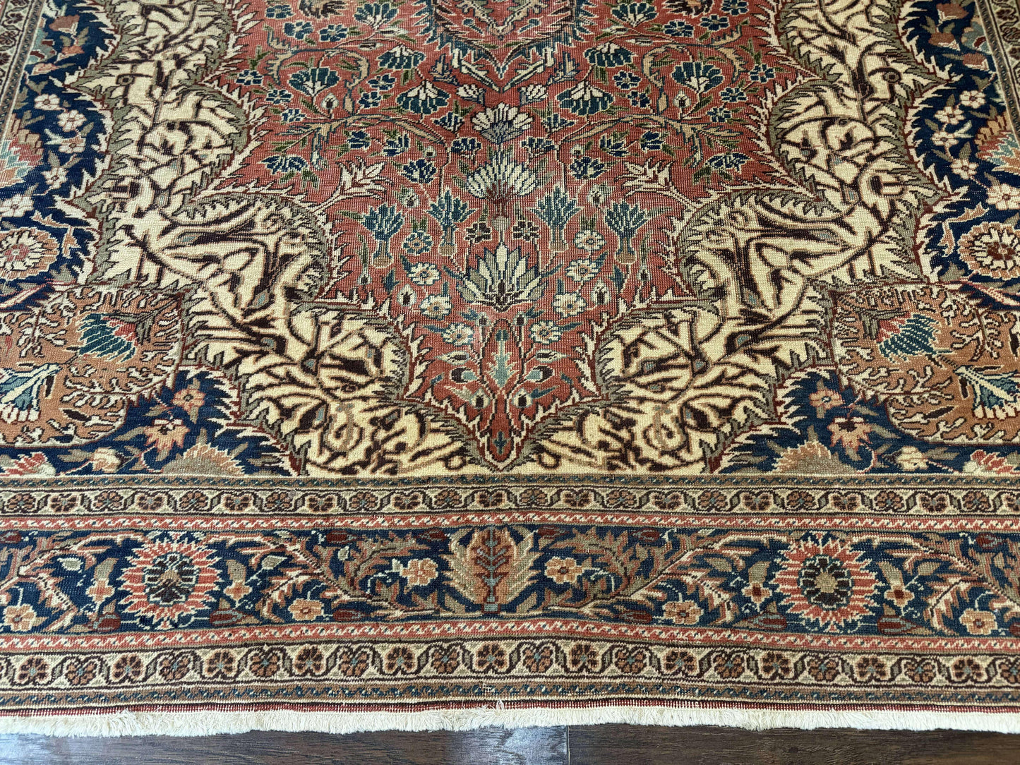 USED Turkish Kayseri Rug 6x10, Antique Turkish Carpet, Floral Medallion, Oriental Carpet, Red