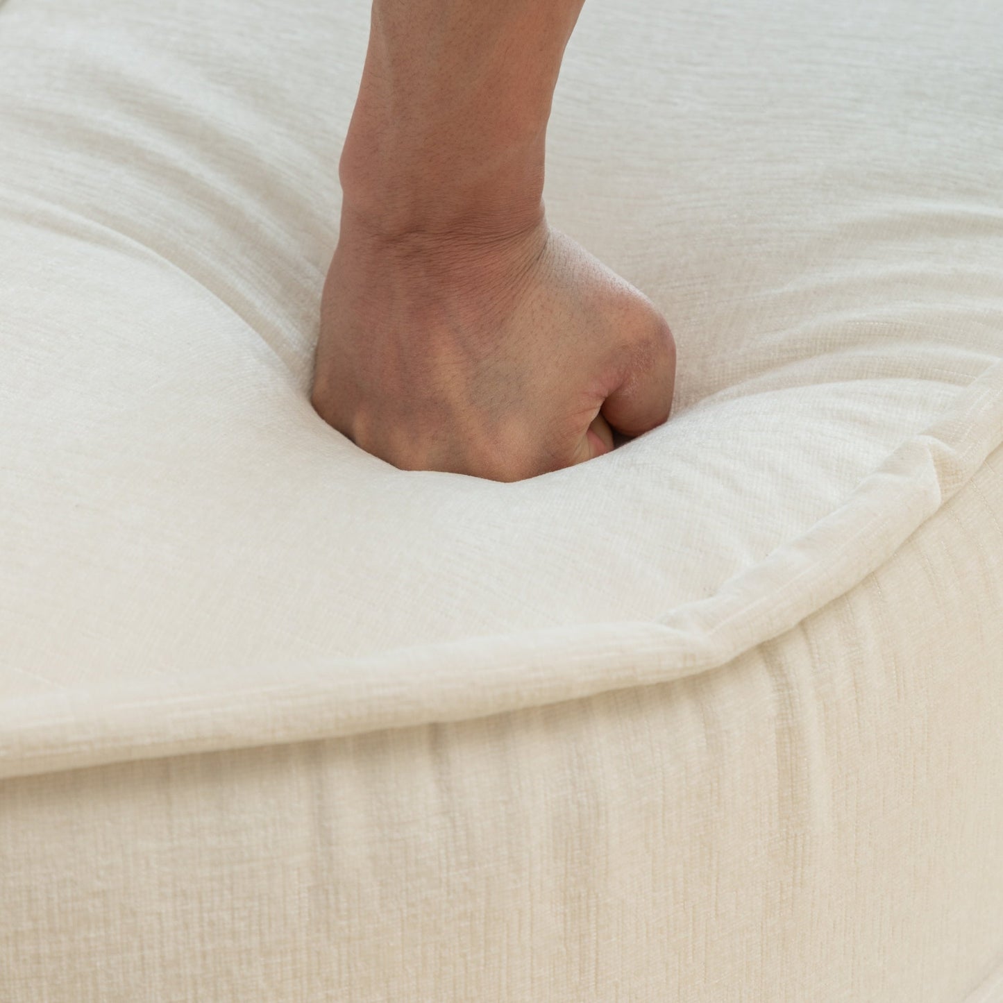 NEW Modern Oversized Beige Round Barrel Velvet Upholstered Lounge Armchair Accent Chair with Ottoman and 5 Pillows