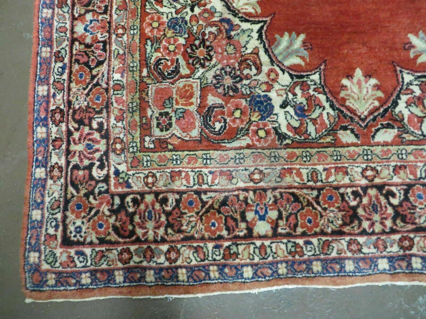 USED Antique Persian Sarouk Rug 5x8, Red, Semi Open Field, Hand Knotted, Wool
