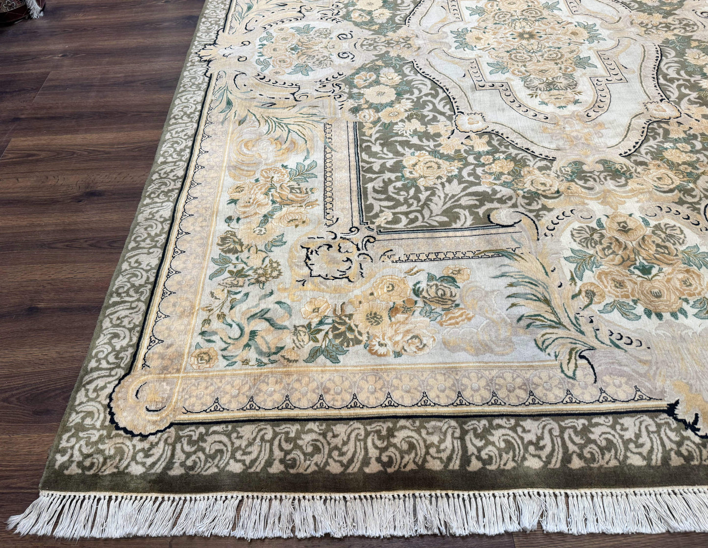 USED Aubusson Rug 8x10, Very Fine 225 KPSI, Floral, French European Design, Pakistani Carpet