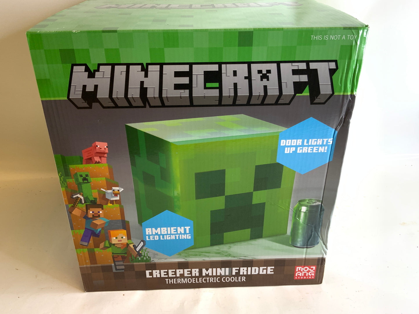 NEW Minecraft Green Creeper 9 Can Mini Fridge