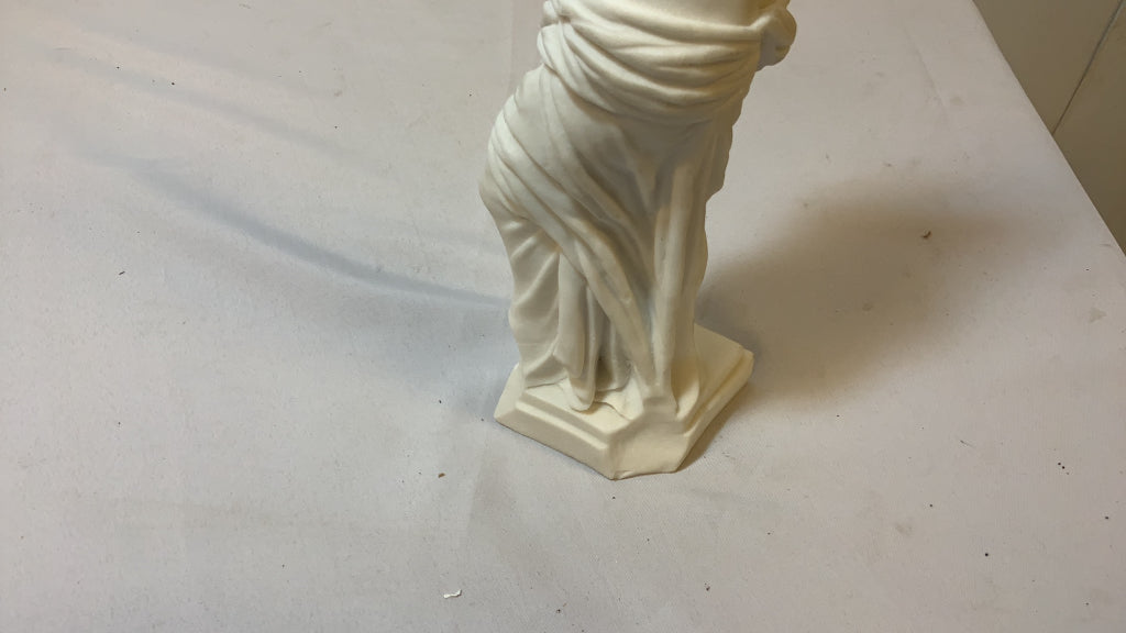 USED Estia Creations Aphrodite Statue Venus Sculpture Goddess of Love Statue