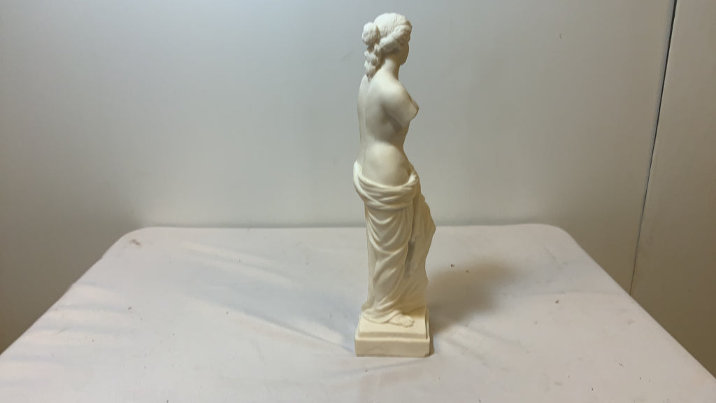 USED Estia Creations Aphrodite Statue Venus Sculpture Goddess of Love Statue