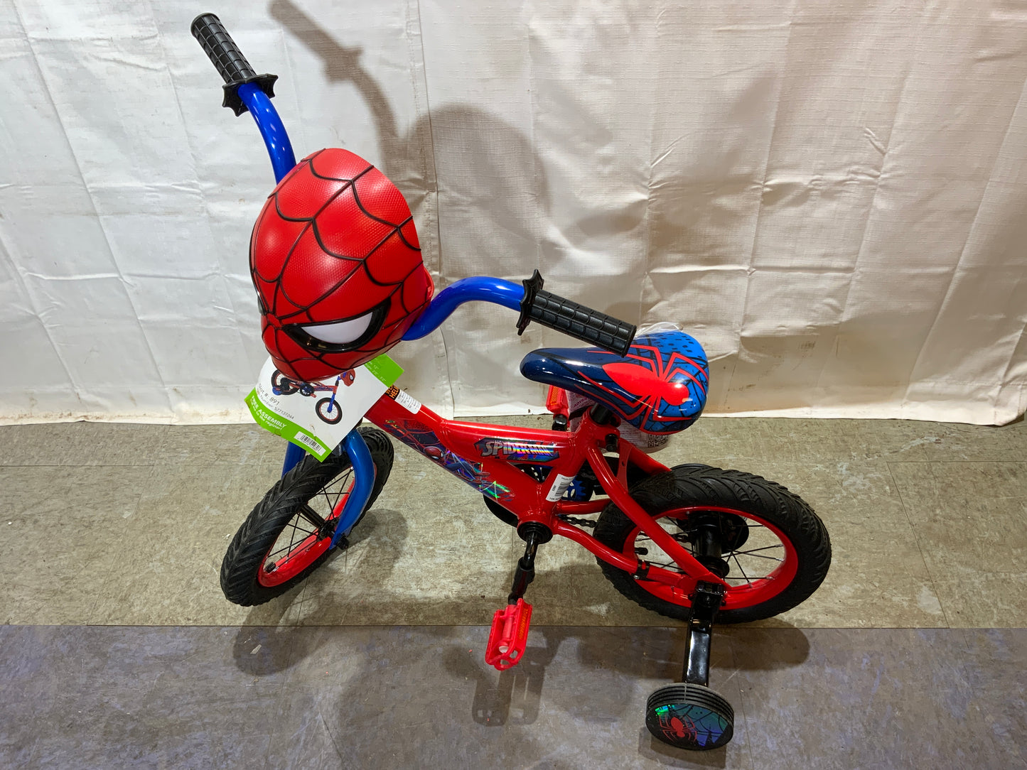 NEW 12” Boy’s Huffy Marvel Spider-Man BMX Bike