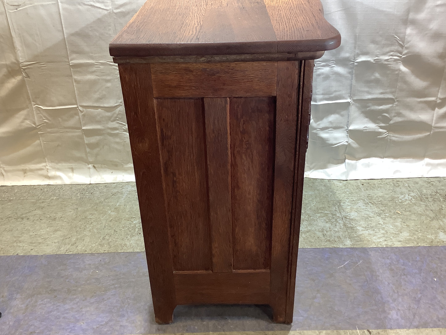 USED Vintage 2 Drawer 2 Door Oak Wash Stand Cabinet