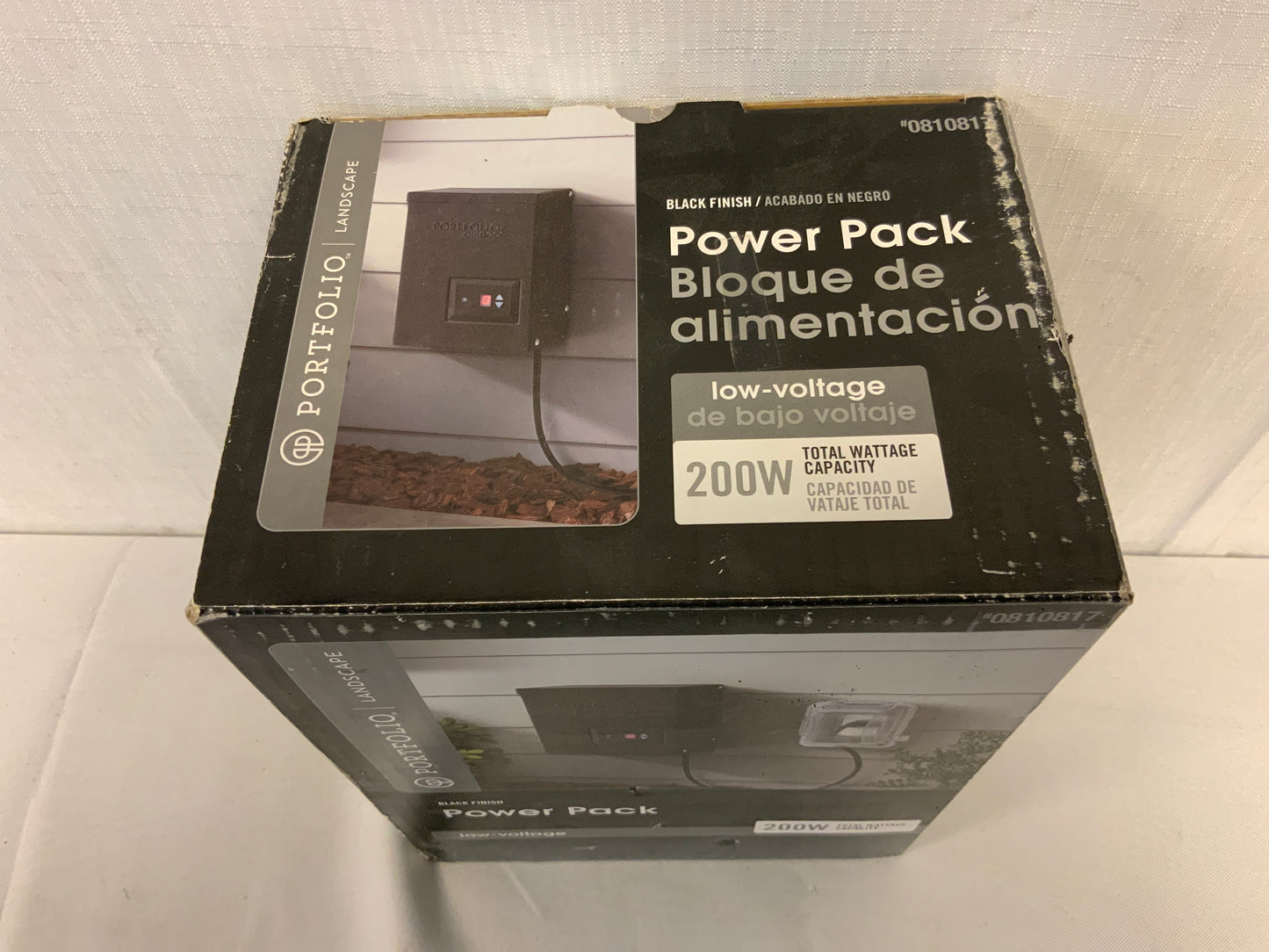 NEW Portfolio Outdoor 200 Watt Multi-Tap Landscape Transformer Power Pack